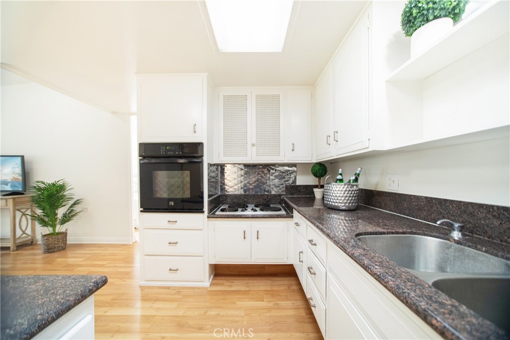 13701 Annandale Dr., M1-16Z, Seal Beach CA 90740 - photo 22