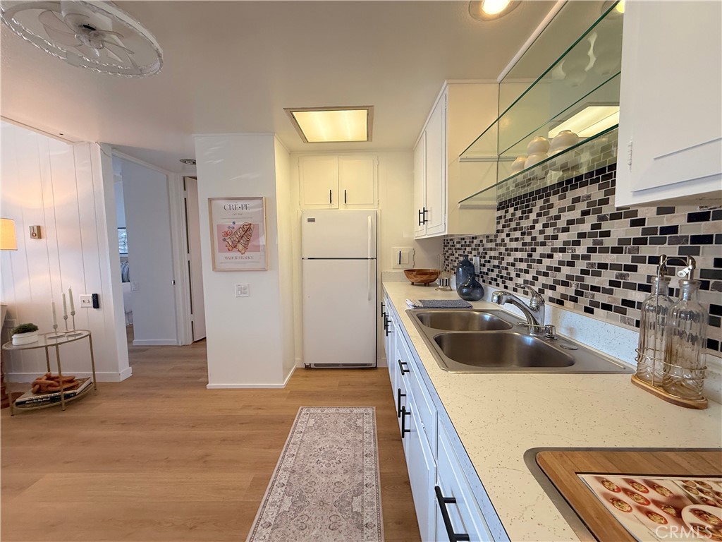 13721 Alderwood Lane 28C, Seal Beach CA 90740 - photo 9