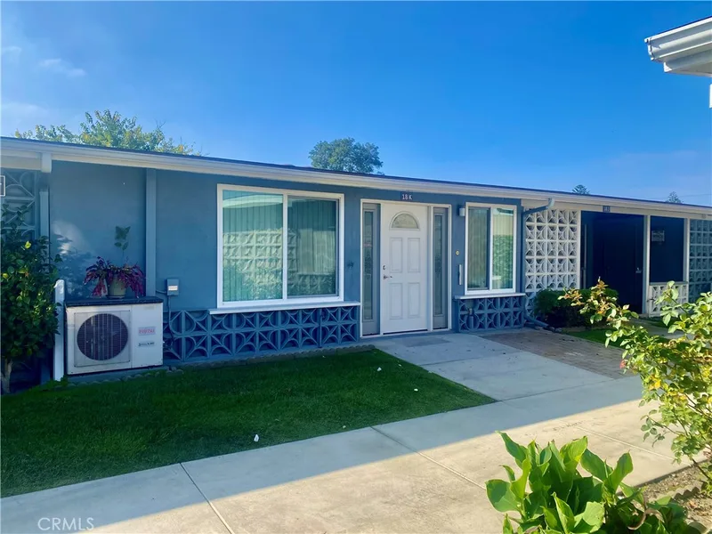 13741 Annandale Drive M1-18K, Seal Beach, CA 90740