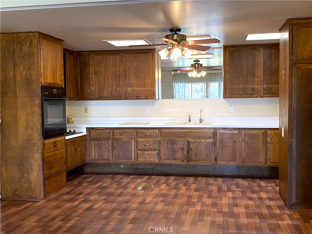 13751 St. Andrews Dr., M1-33J, Seal Beach CA 90740 - photo 10
