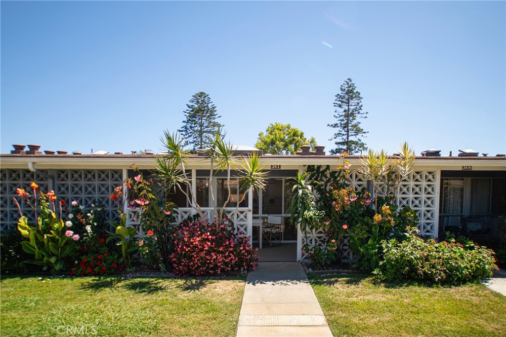 13751 St. Andrews Dr., M1-34I, Seal Beach CA 90740 - photo 1