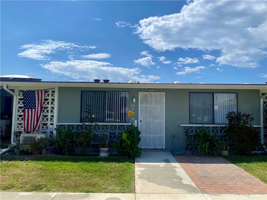 WELCOME HOME TO MU 1 40 B - 13800 Annadale Dr., M1-40B, Seal Beach CA 90740 - photo 1