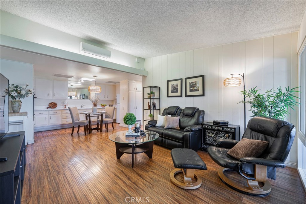 13800 Canoe Brook 15-H, Seal Beach CA 90740 - photo 1