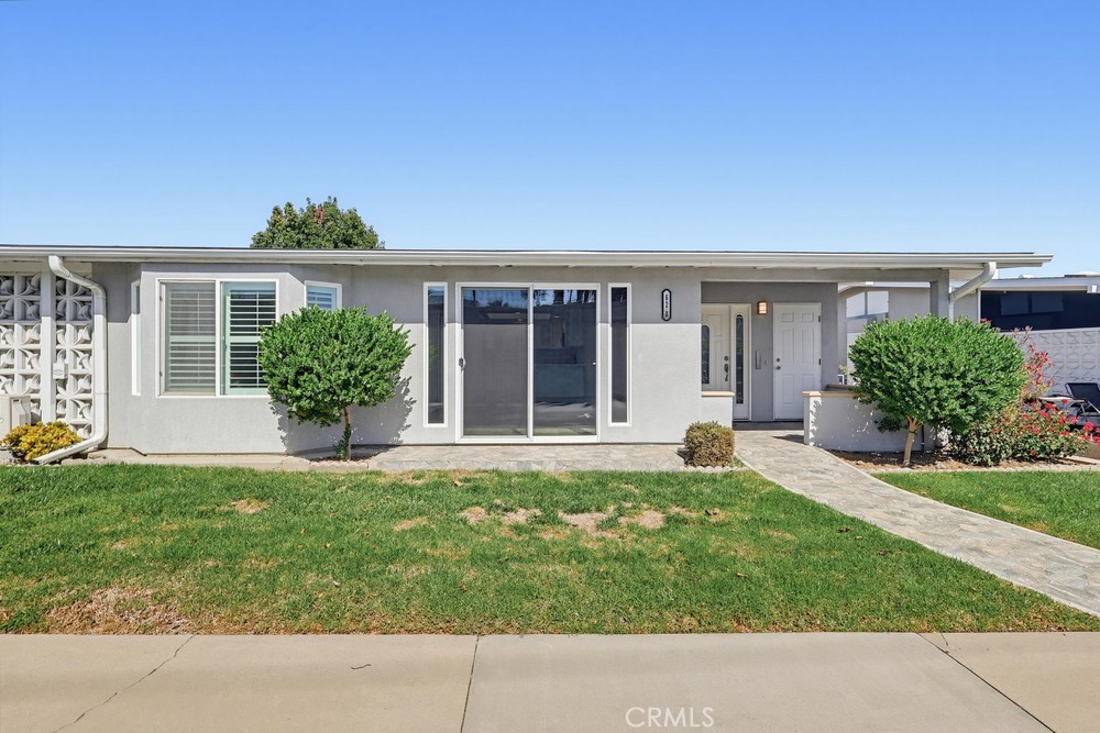 1381 Monterey Road M2 62A, Seal Beach CA 90740 - photo 2