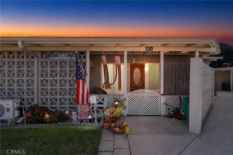 13811 Thunderbird Drive M1-55A, Seal Beach