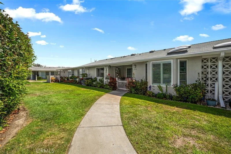 1382 El Dorado Drive 10E, Seal Beach