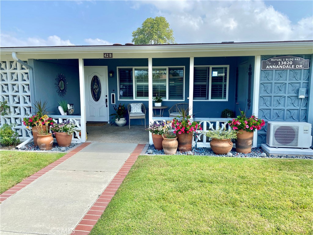 13820 Annandale Dr M1-42B, Seal Beach CA 90740 - photo 1