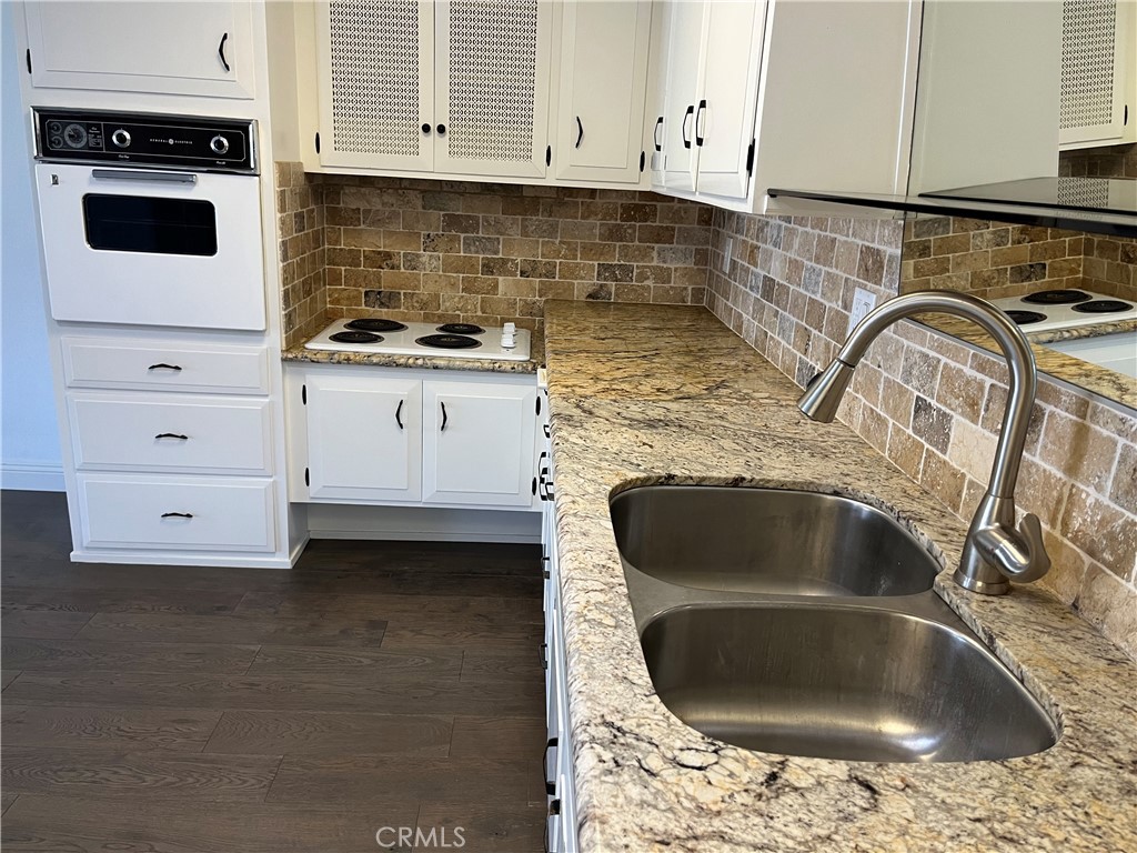 13862 Fresh Meadow Lane, M3-8J, Seal Beach CA 90740 - photo 8