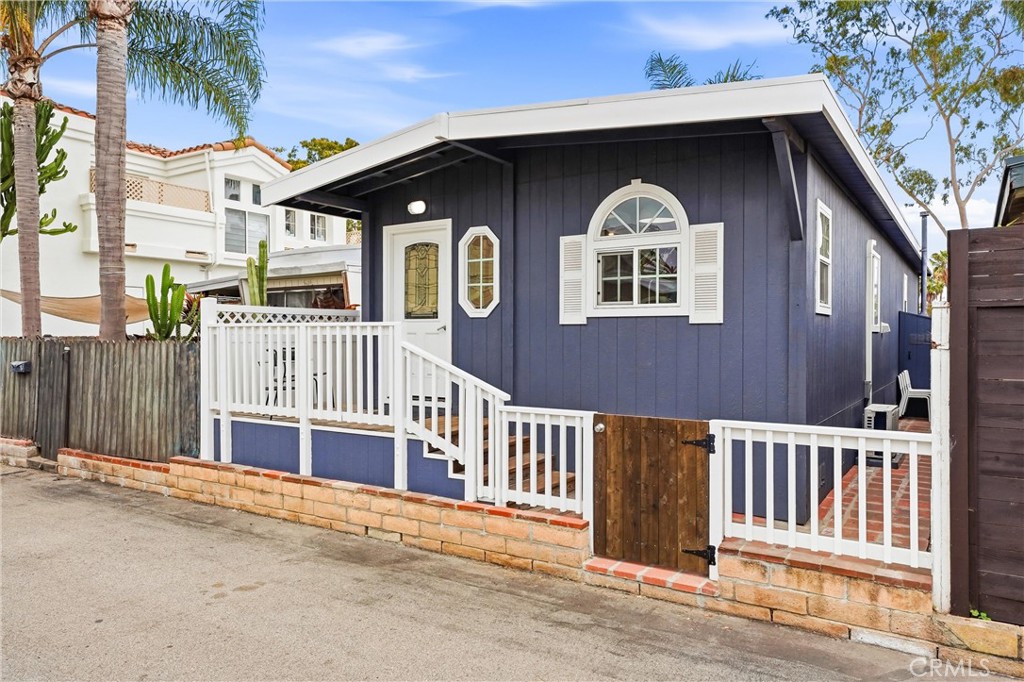 14 Cottonwood Lane, Seal Beach CA 90740 - photo 3