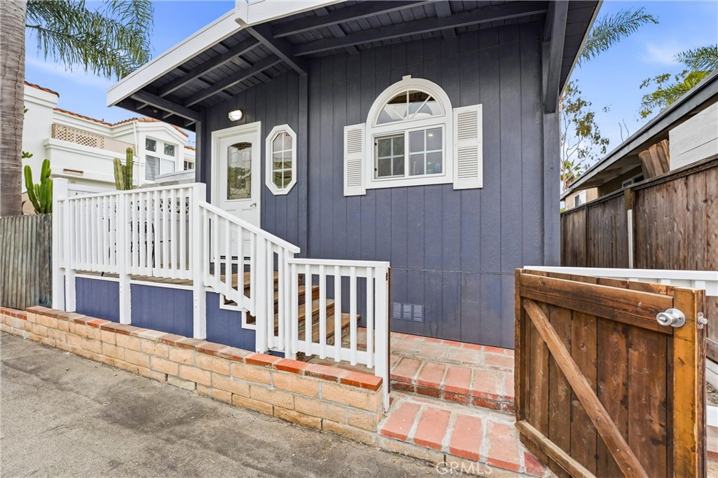 14 Cottonwood Lane, Seal Beach CA 90740 - photo 4