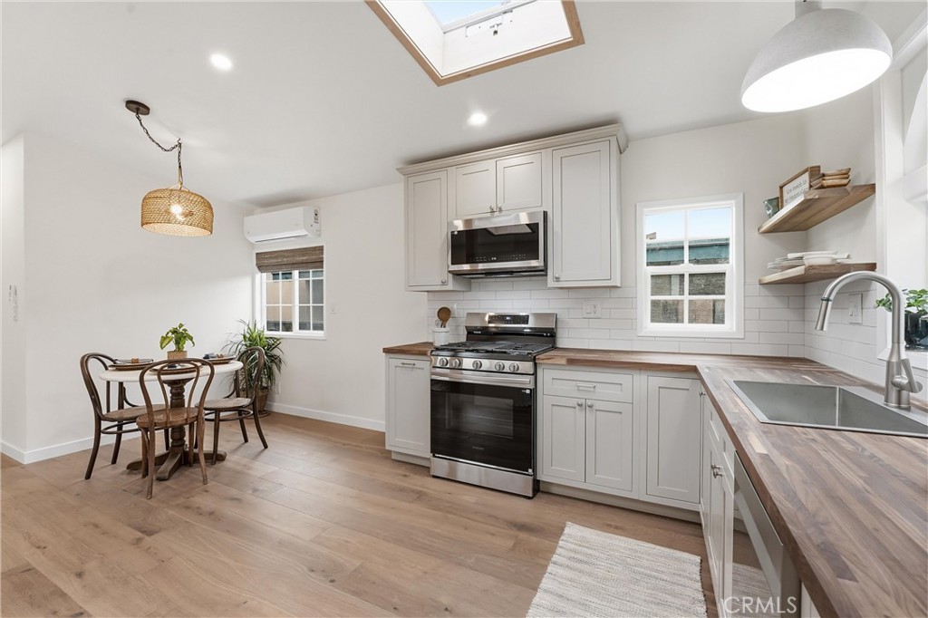 14 Cottonwood Lane, Seal Beach CA 90740 - photo 16