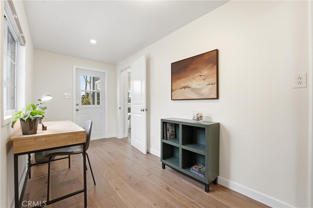 14 Cottonwood Lane, Seal Beach CA 90740 - photo 30
