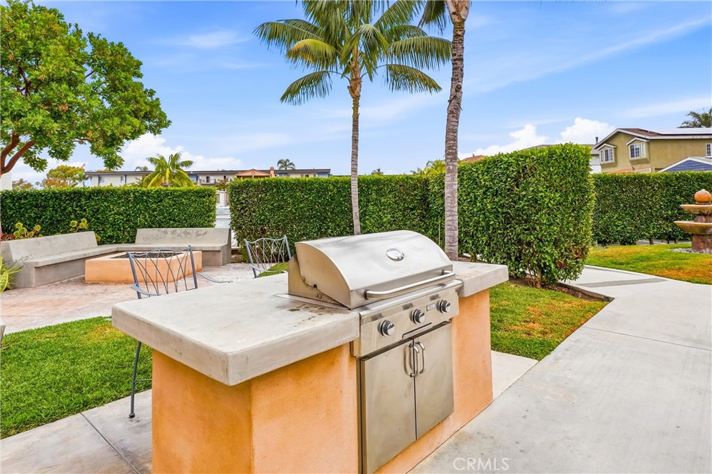 14 Cottonwood Lane, Seal Beach CA 90740 - photo 50
