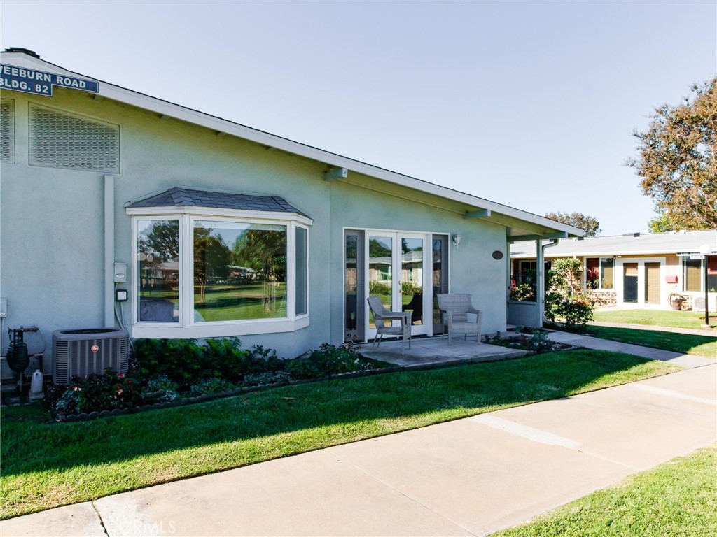 1400 Weeburn Road 82-F, Seal Beach CA 90740 - photo 2