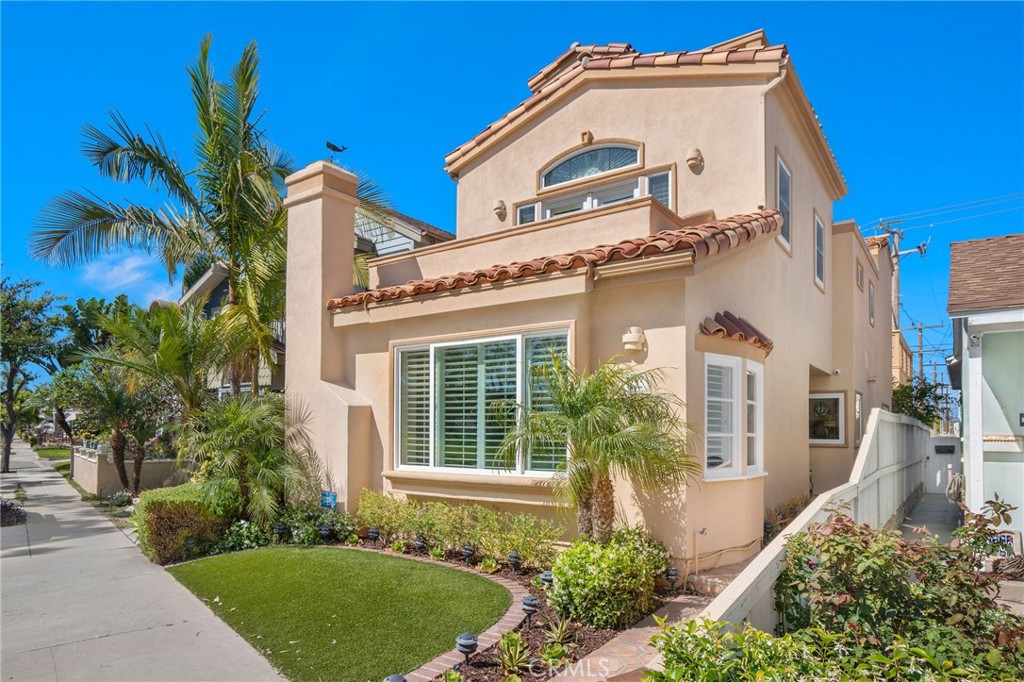 1407 Electric, Seal Beach CA 90740 - photo 1