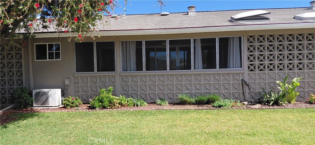 1420 Oakmont Rd M6 139K, Seal Beach CA 90740 - photo 1