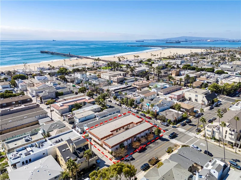 144 11th C, Seal Beach, CA 90740