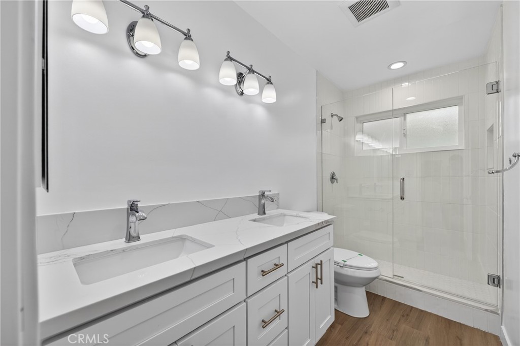 144 11th C, Seal Beach CA 90740 - photo 11