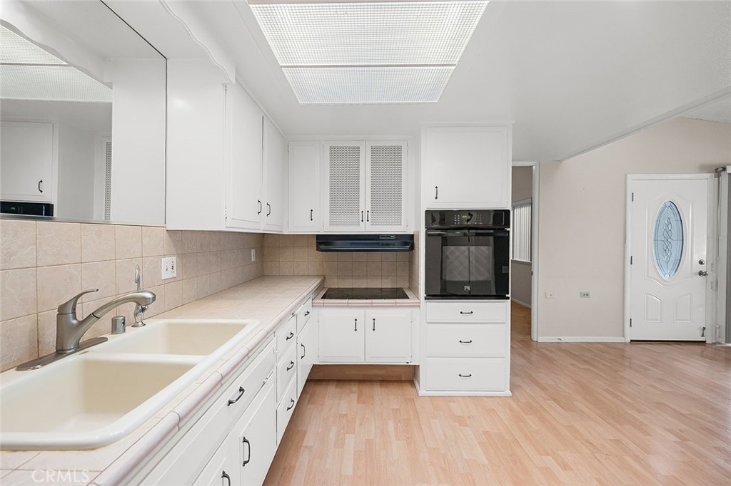 1441 Homewood Road M5-96C, Seal Beach CA 90740 - photo 13