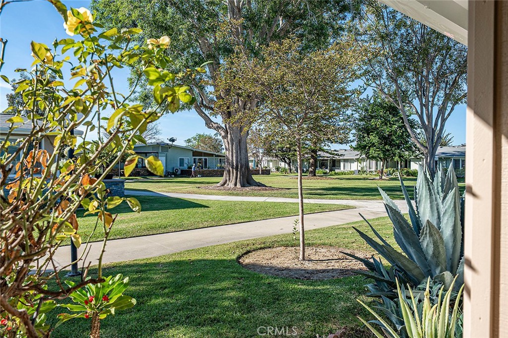 Another View - 1441 Homewood Road M5-96C, Seal Beach CA 90740 - photo 25