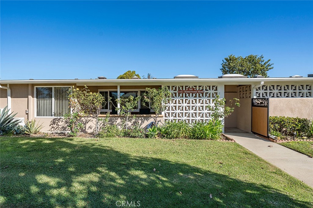 1441 Homewood Road M5-96C, Seal Beach CA 90740 - photo 26