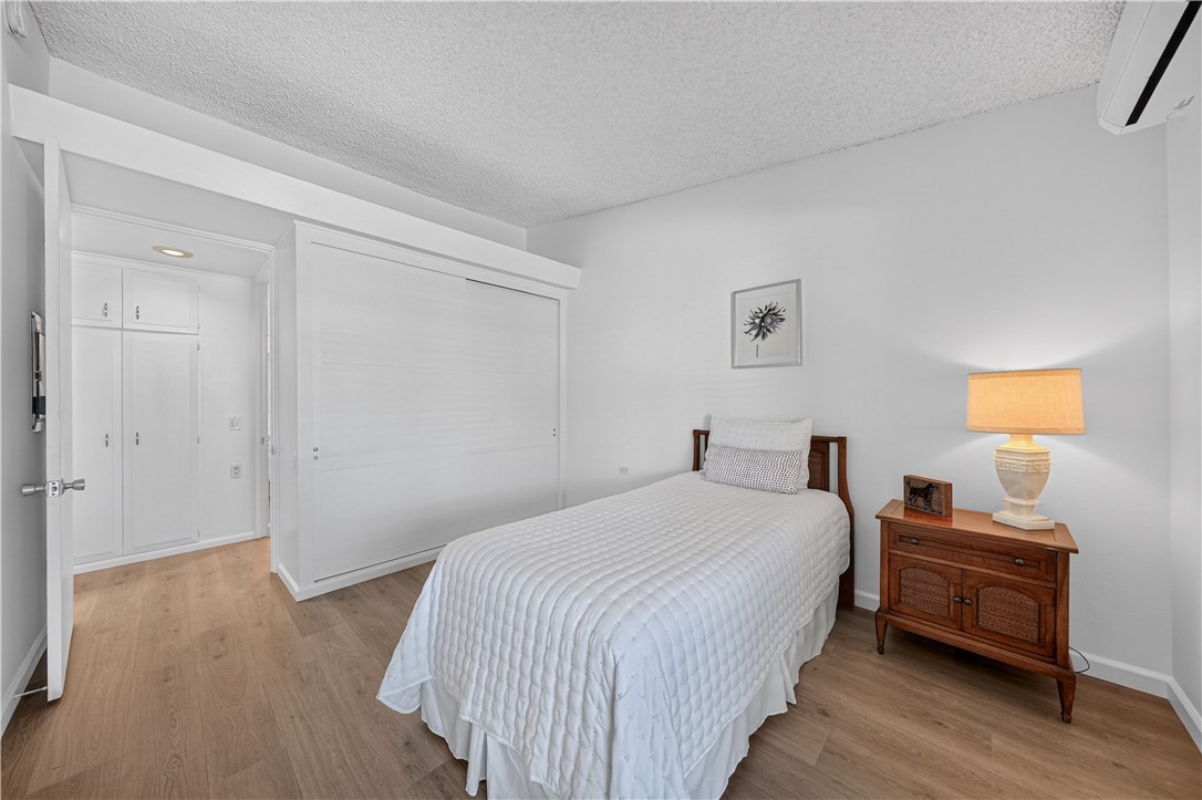 1441 Golden Rain Road M4 88H, Seal Beach CA 90740 - photo 5