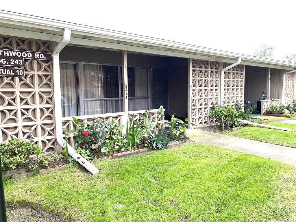 1470 Northwood Rd., M10-243I, Seal Beach CA 90740 - photo 1