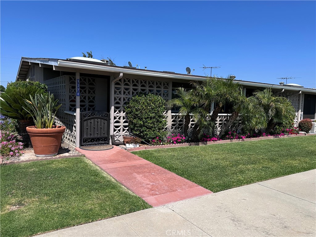 1501 Pelham 127F, Seal Beach CA 90740 - photo 1