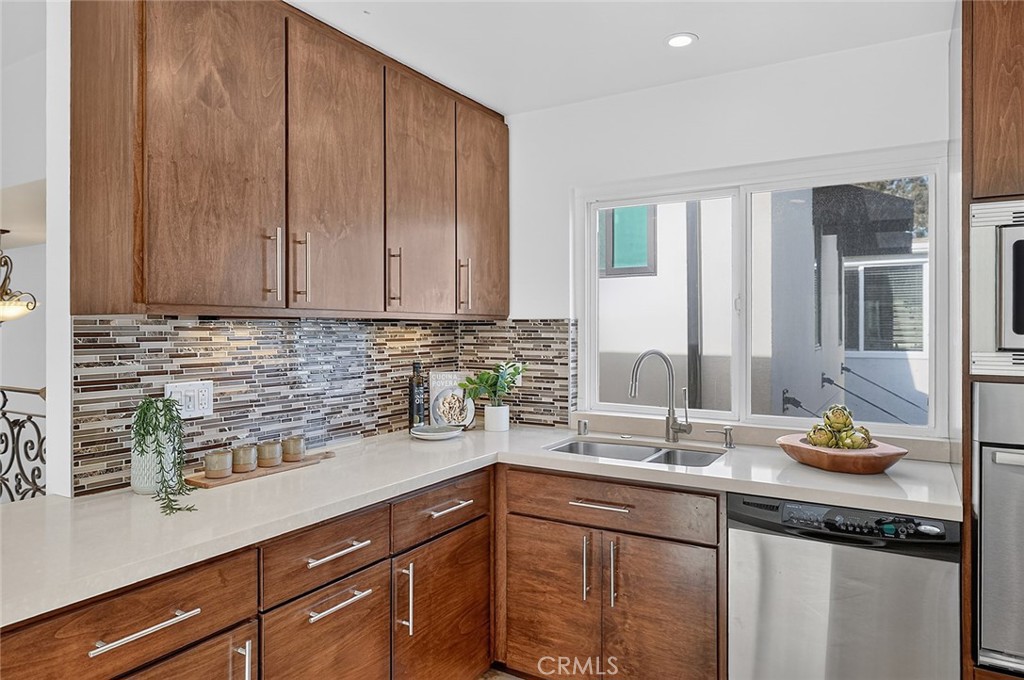 Tasteful and lots of room for storage - 154 12th, Seal Beach CA 90740 - photo 14