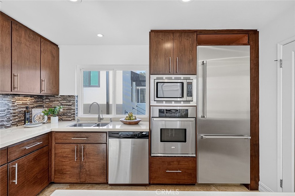 High end appliances included in sale - 154 12th, Seal Beach CA 90740 - photo 17
