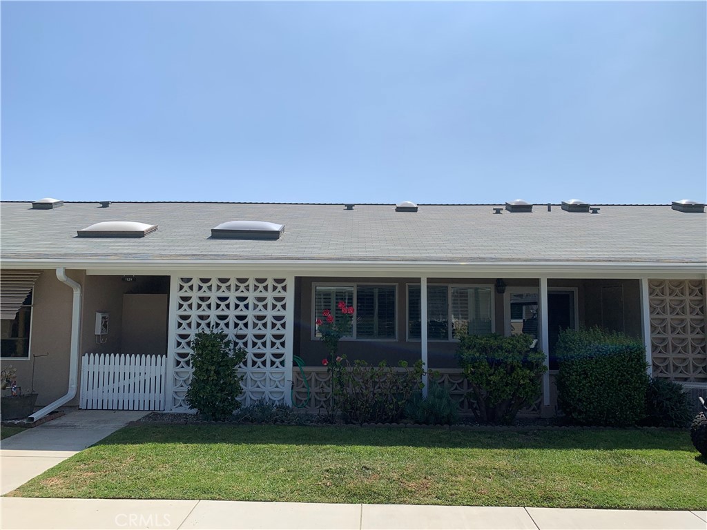 1541 Homewood Rd., M5-112H, Seal Beach CA 90740 - photo 2