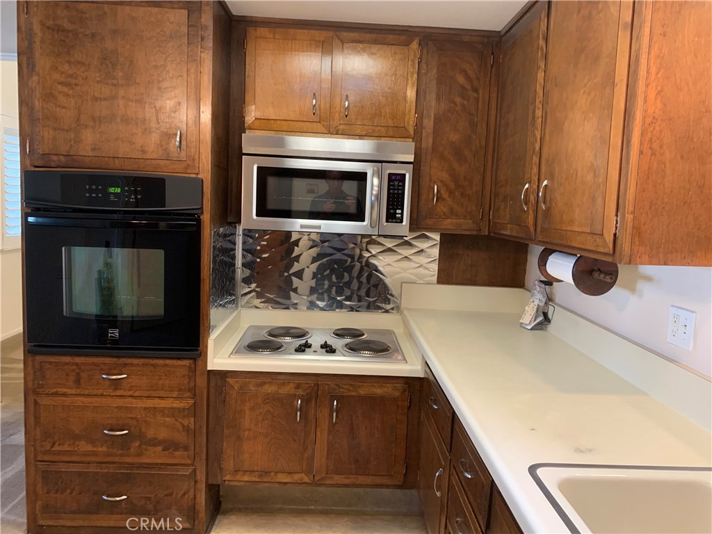 1541 Homewood Rd., M5-112H, Seal Beach CA 90740 - photo 11