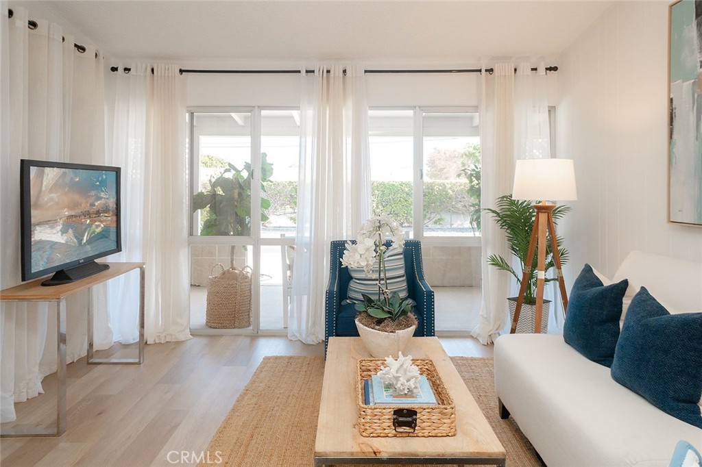 1571 Golden Rain #118c (M5), Seal Beach CA 90740 - photo 6