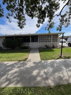 1631 Interlachen Rd., M11-264G, Seal Beach CA 90740 - photo 1