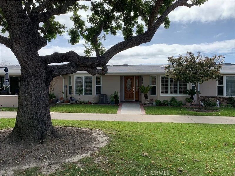 1631 Interlachen Rd., M11-264I, Seal Beach, CA 90740