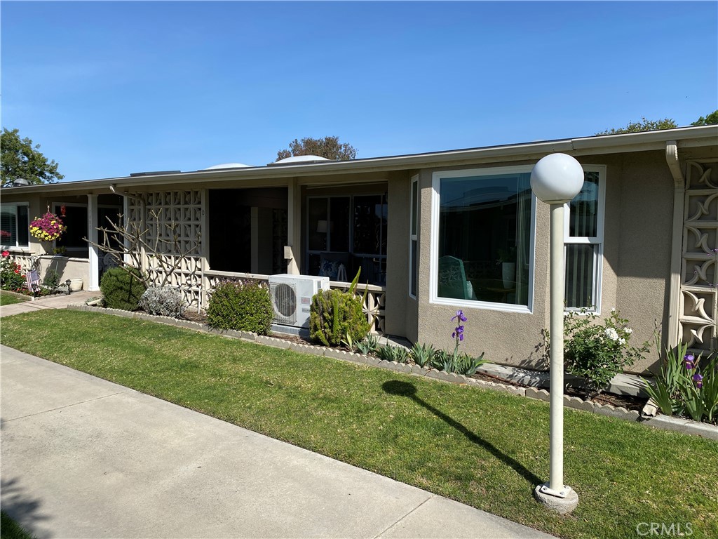 1640 Glenview Rd M12-76D, Seal Beach CA 90740 - photo 1