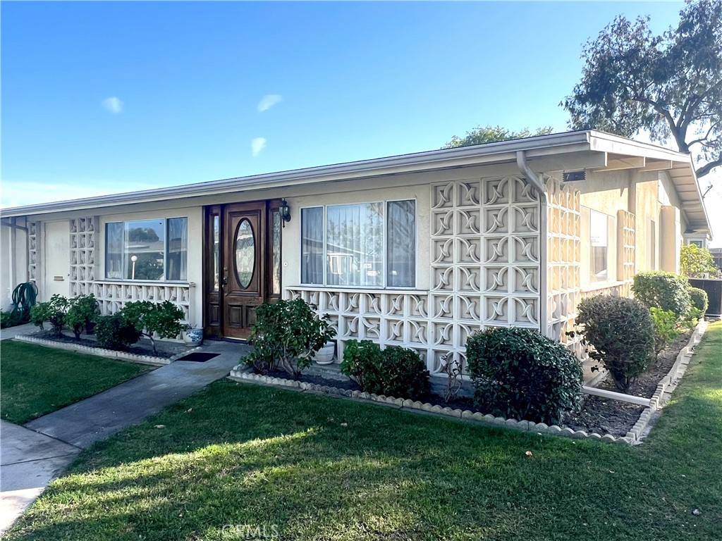 1660 Glenview Rd. 78G, Seal Beach CA 90740 - photo 1