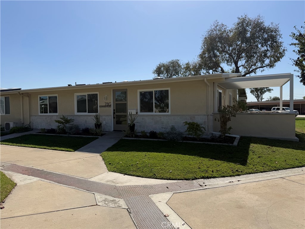1660 Glenview Rd., M12-78G, Seal Beach CA 90740 - photo 2