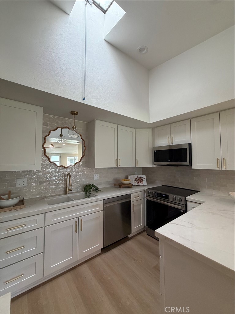 1660 Glenview Rd., M12-78G, Seal Beach CA 90740 - photo 12