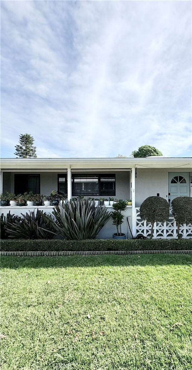1680 Monterey Rd., M2-10I, Seal Beach CA 90740 - photo 1