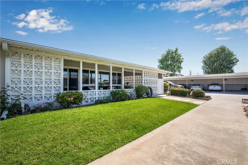 1680 Monterey Road 10G, Seal Beach, CA 90740