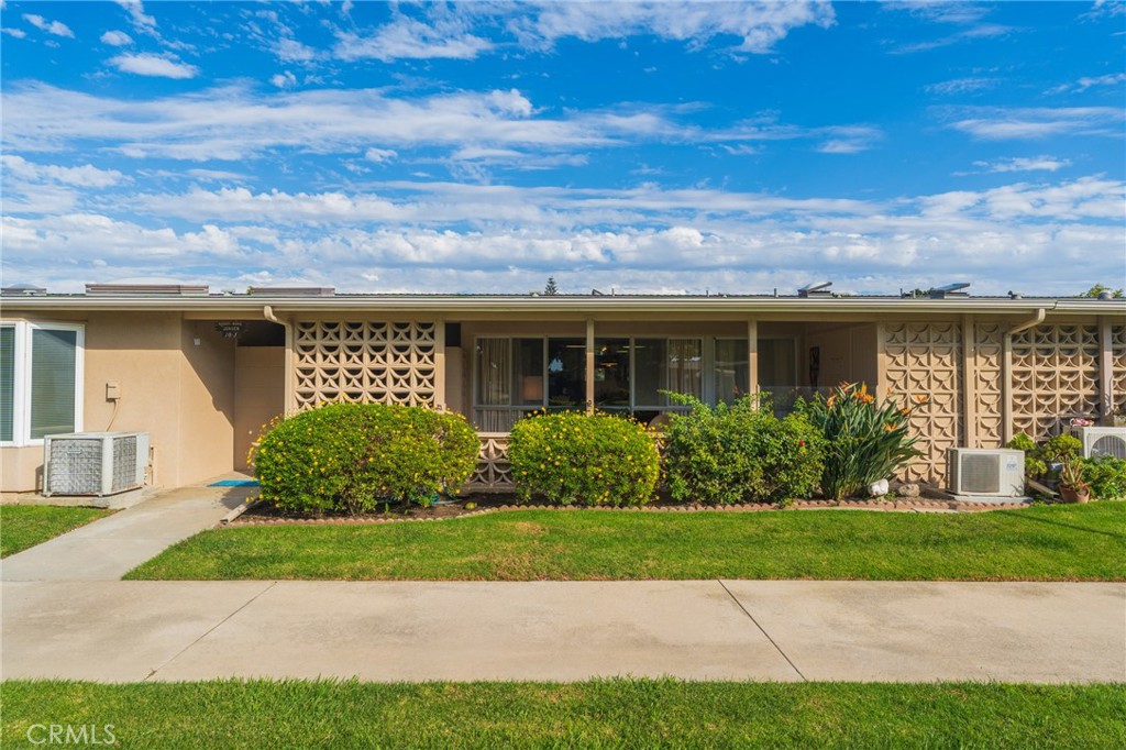 1681 Tam 0'Shanter Road 10J M12, Seal Beach CA 90740 - photo 1