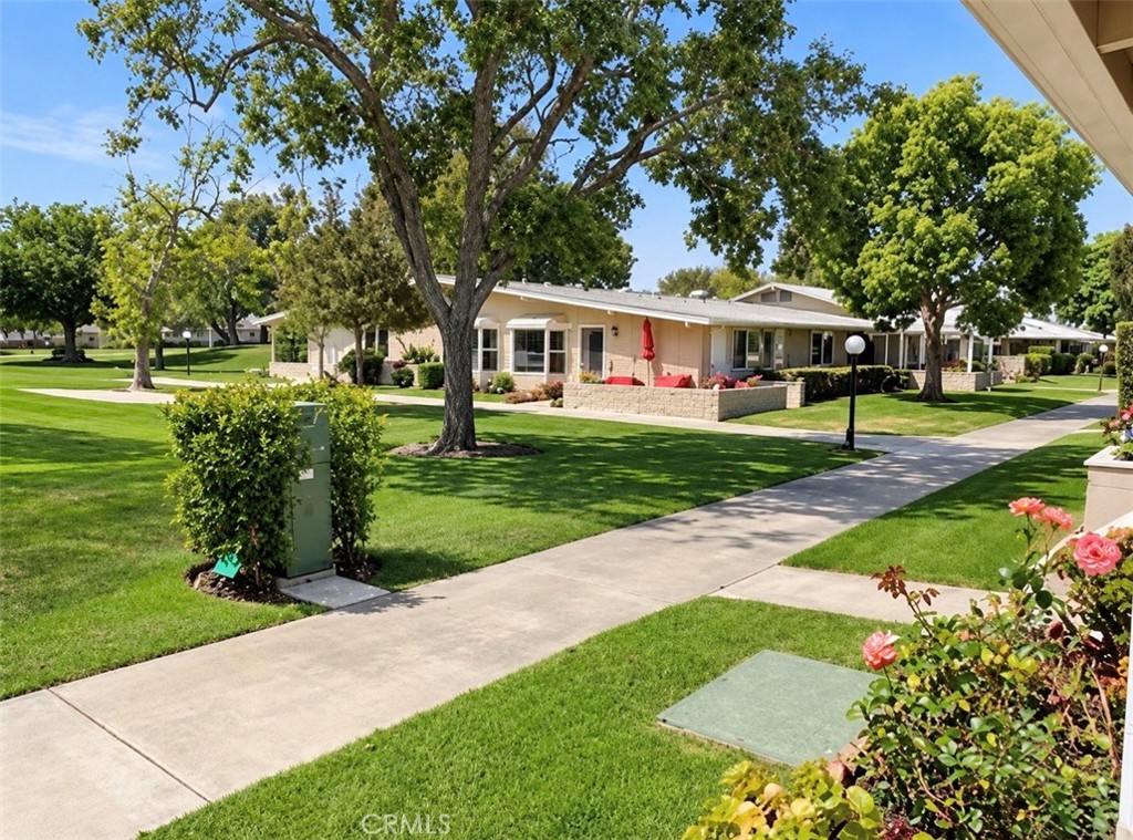 1730 Tam O'Shanter Rd., M14-13B, Seal Beach CA 90740 - photo 3