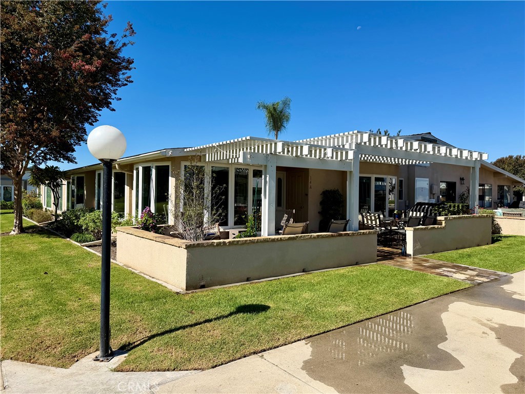 1760 Sunningdale Rd., M14-14A, Seal Beach CA 90740 - photo 3