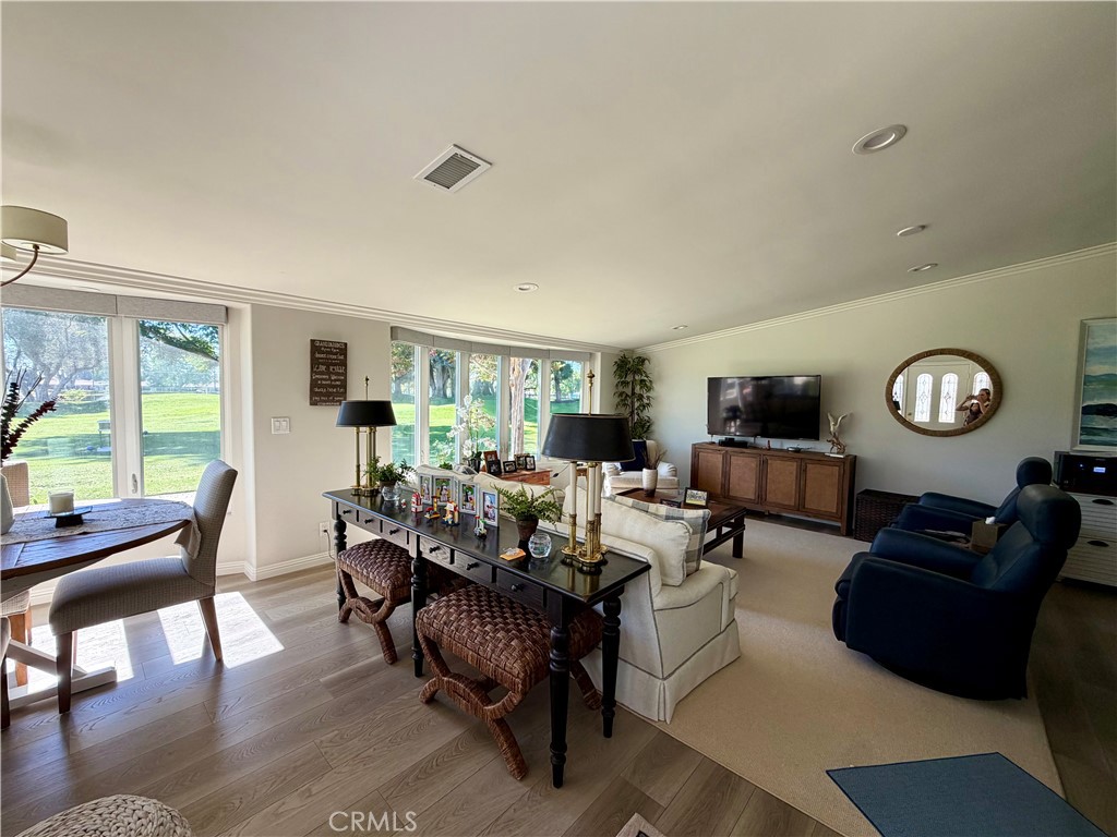 1760 Sunningdale Rd., M14-14A, Seal Beach CA 90740 - photo 13