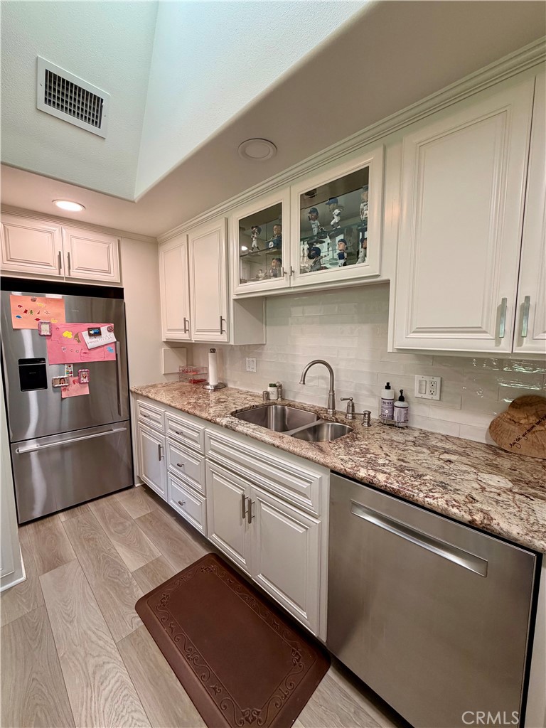 1760 Sunningdale Rd., M14-14A, Seal Beach CA 90740 - photo 22