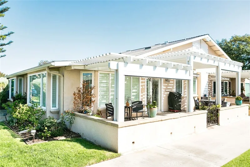 1790 Sunningdale Ave M14-15G, Seal Beach, CA 90740