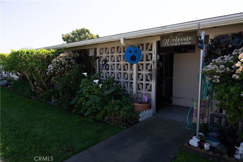 1820 Sunningdale Rd, M14 19K, Seal Beach CA 90740 - photo 1