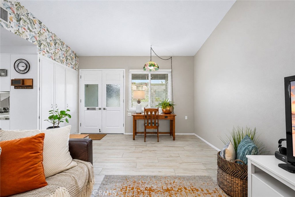 1851 McKinney Way 25B, Seal Beach CA 90740 - photo 12