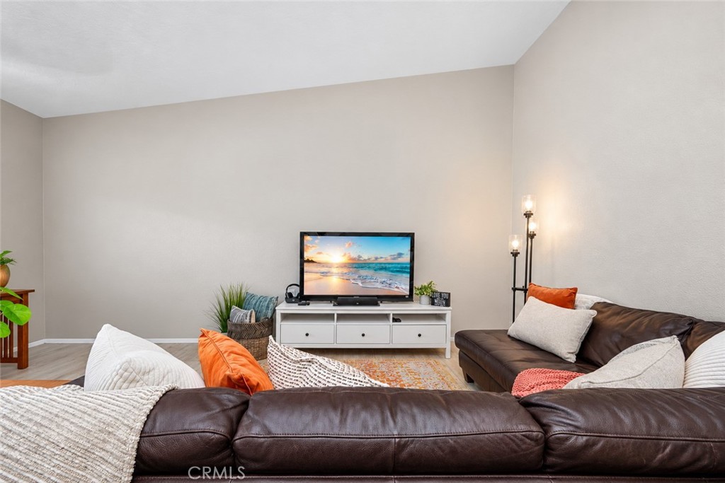 1851 McKinney Way 25B, Seal Beach CA 90740 - photo 16